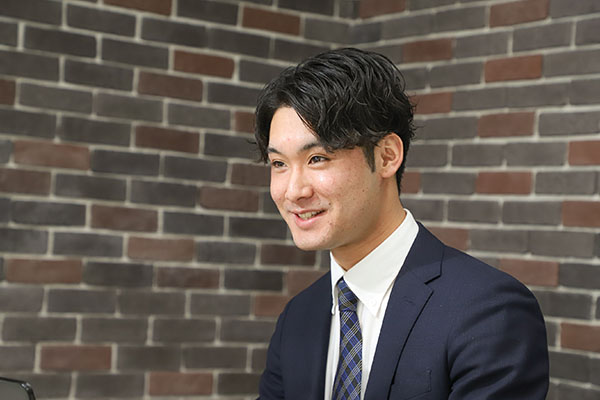 川村 夏輝